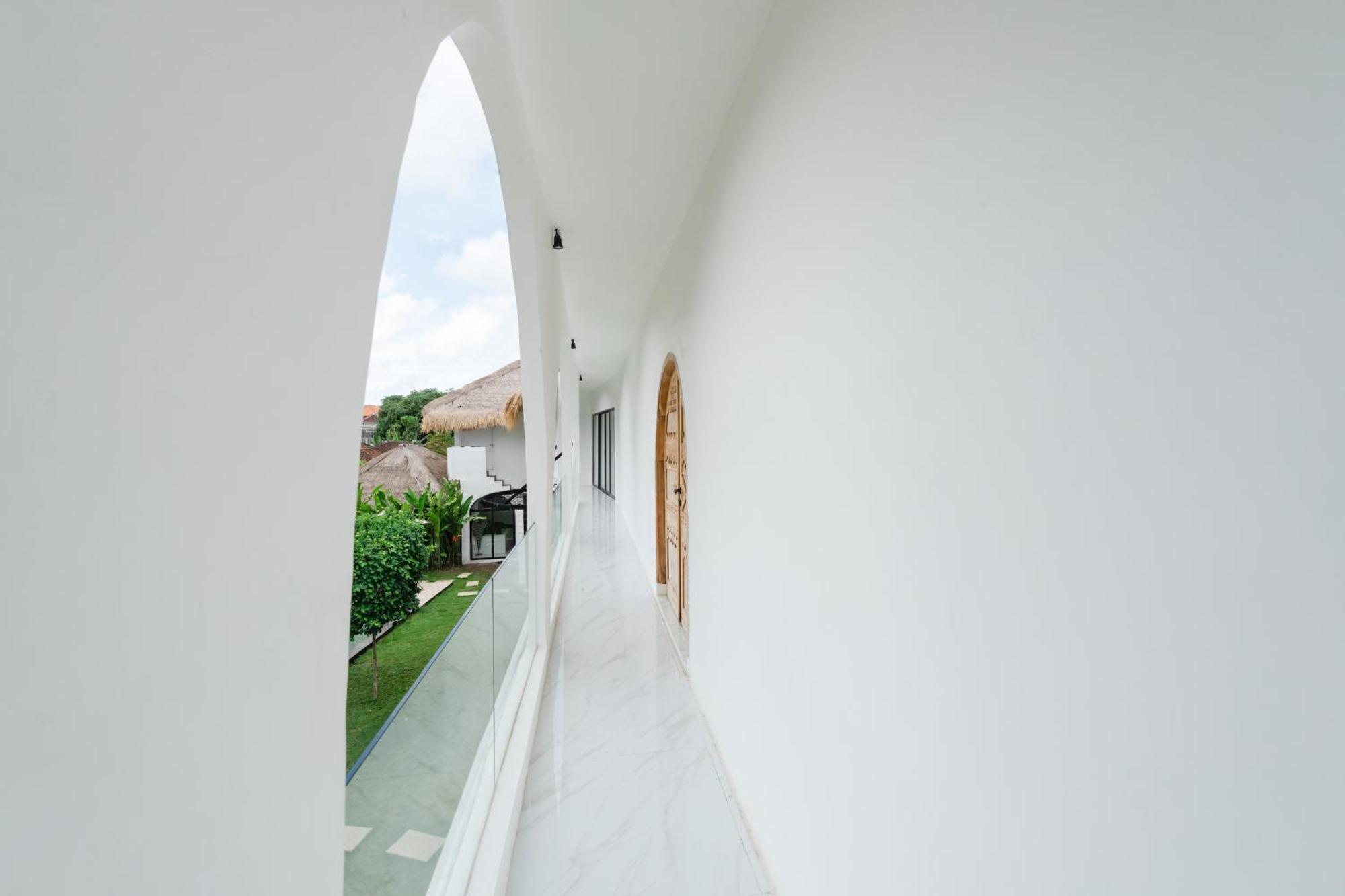 White Palm Hotel Uluwatu Bali 짐바란 외부 사진